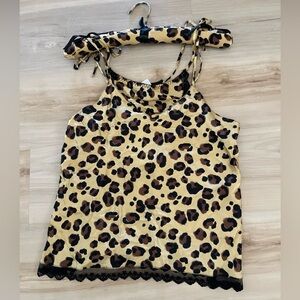 Silkscreen sleepwear set Women's
100% Silk Size large